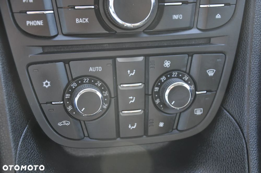 Opel Meriva 1.4 Innovation - 14