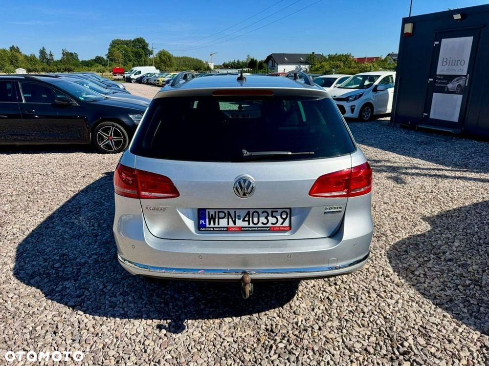 Volkswagen Passat - 8