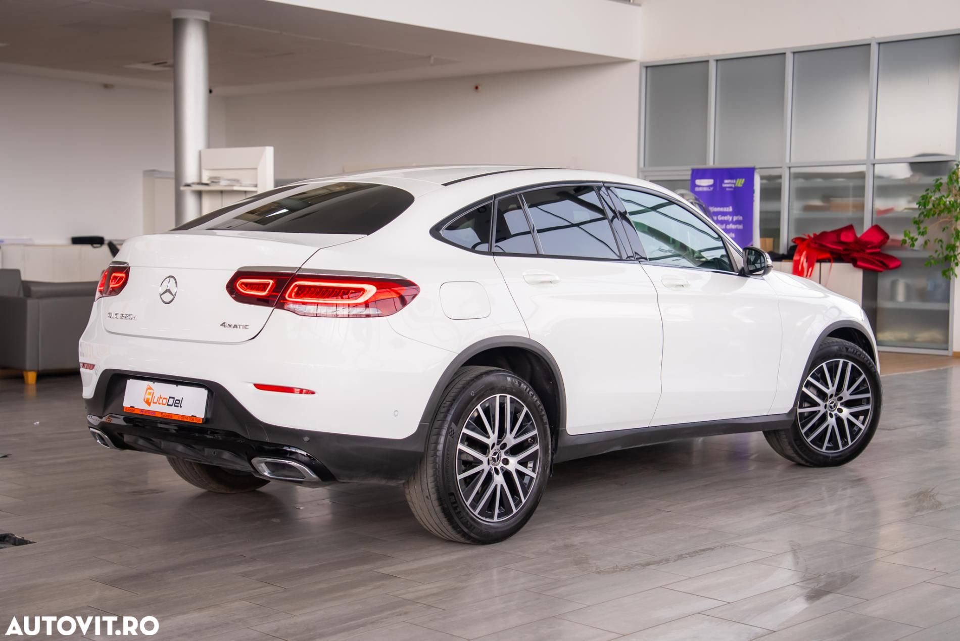 Mercedes-Benz GLC Coupe 220 d 4Matic 9G-TRONIC - 4