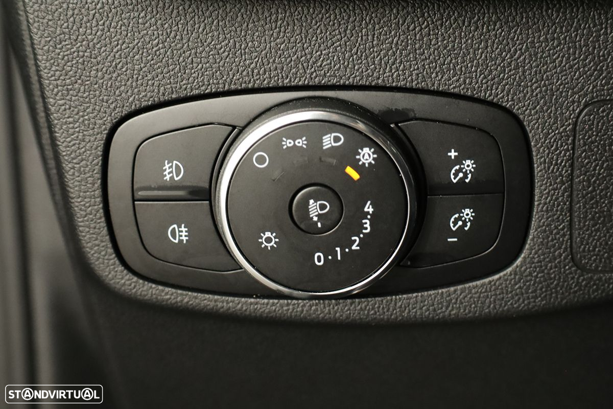 Ford Focus - 19