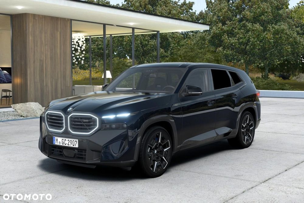 BMW XM