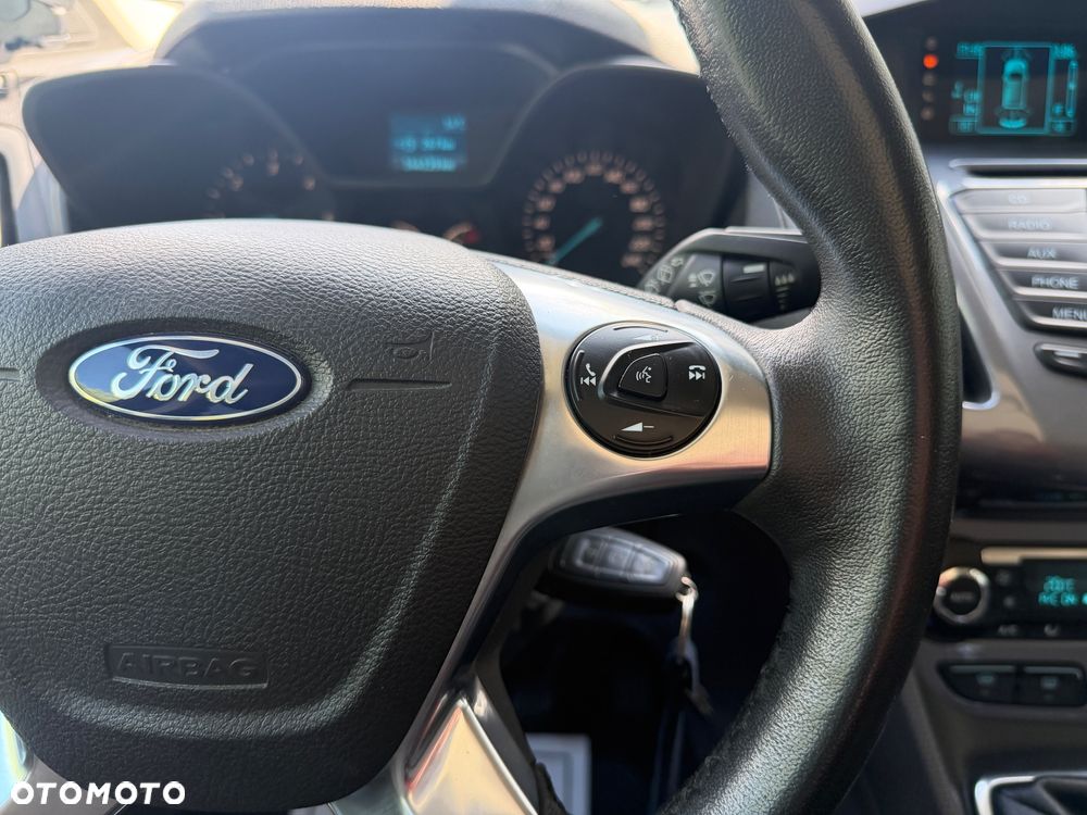 Ford Tourneo Connect 1.5 TDCi Titanium - 15