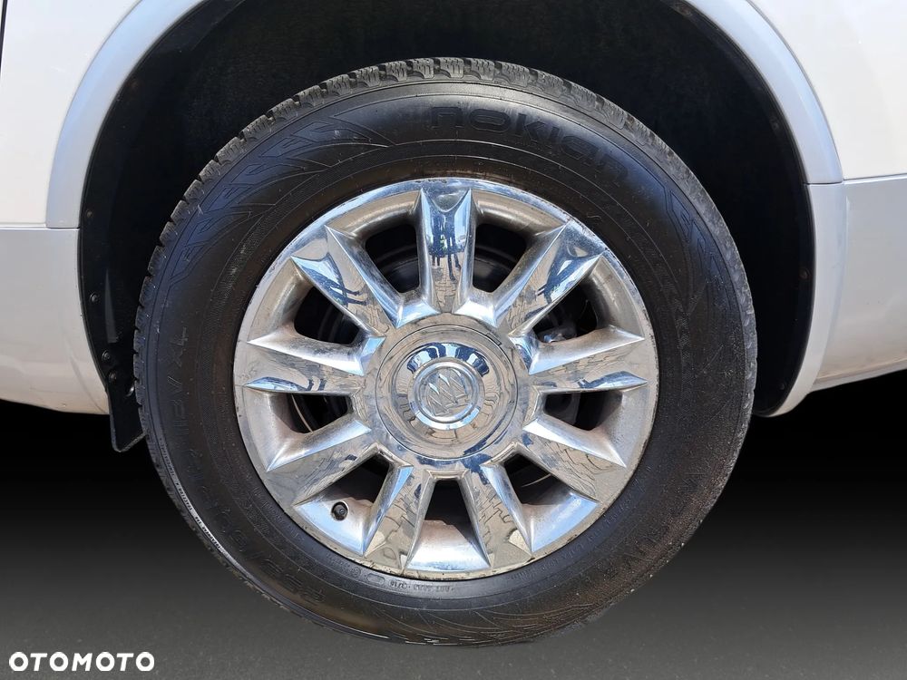 Buick Enclave - 9