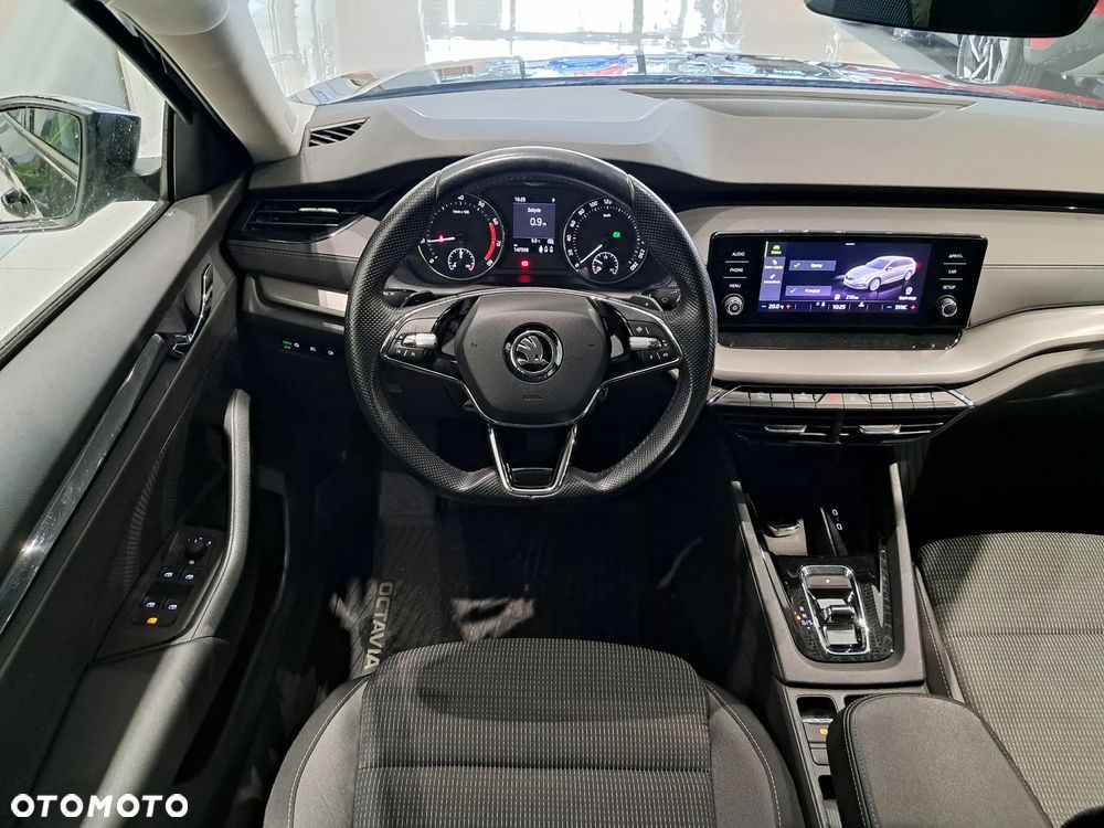 Skoda Octavia 1.5 TSI e-TEC DSG Ambition - 12