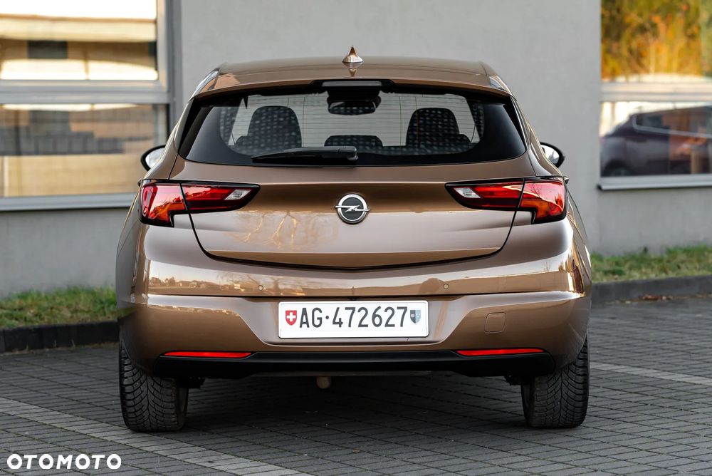 Opel Astra 1.4 Turbo Ultimate - 11