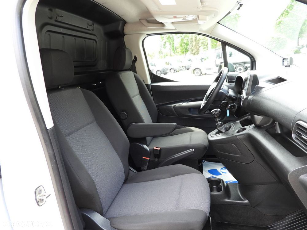 Toyota PROACE CITY  FURGON CHŁODNIA  -15*C ZASILANIE 230V TEMPOMAT KLIMATYZACJA  100KM - 41