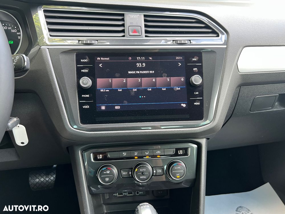 Volkswagen Tiguan 2.0 TDI SCR 4MOTION DSG R-Line - 15