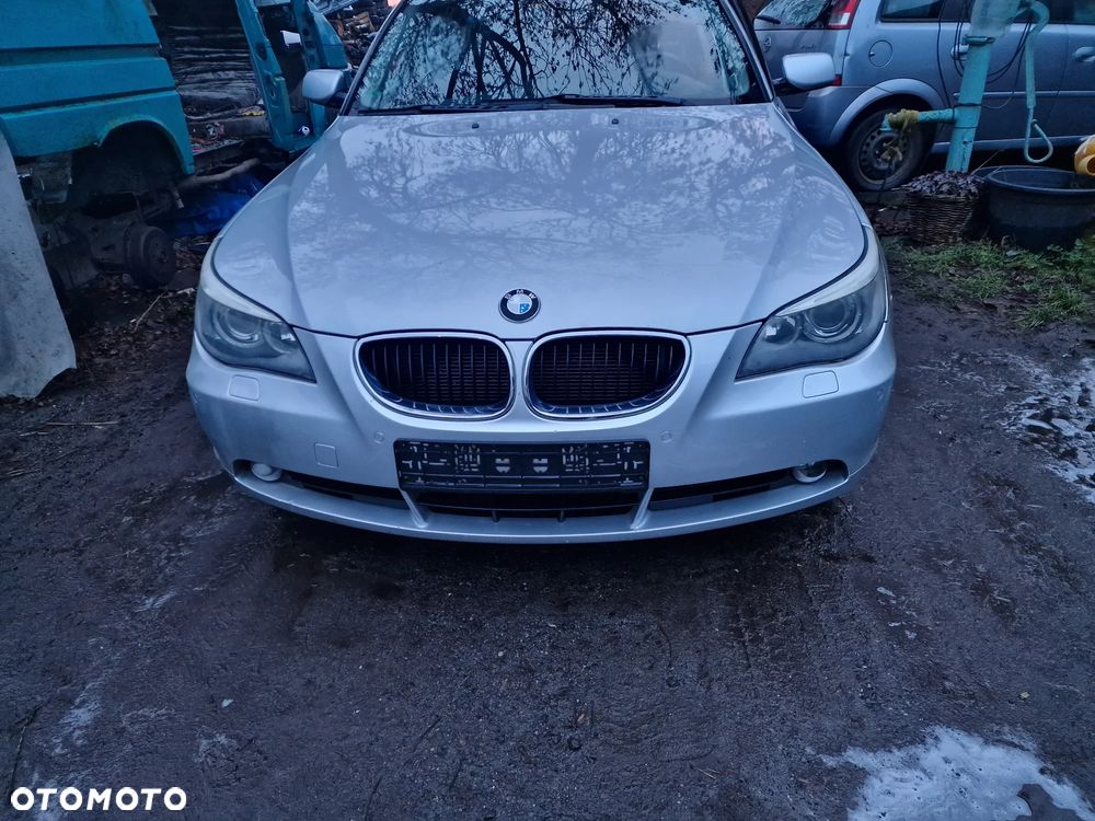 Maska BMW  E60  E61 w kolorze  354 - 2