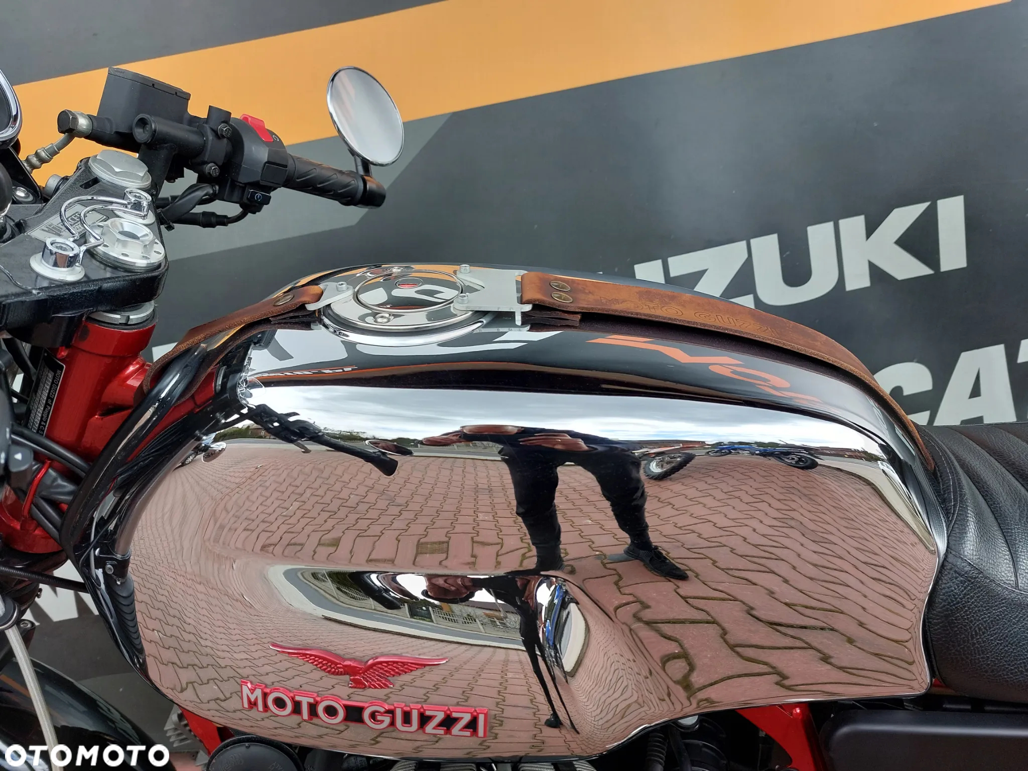 Moto Guzzi V7 - 18