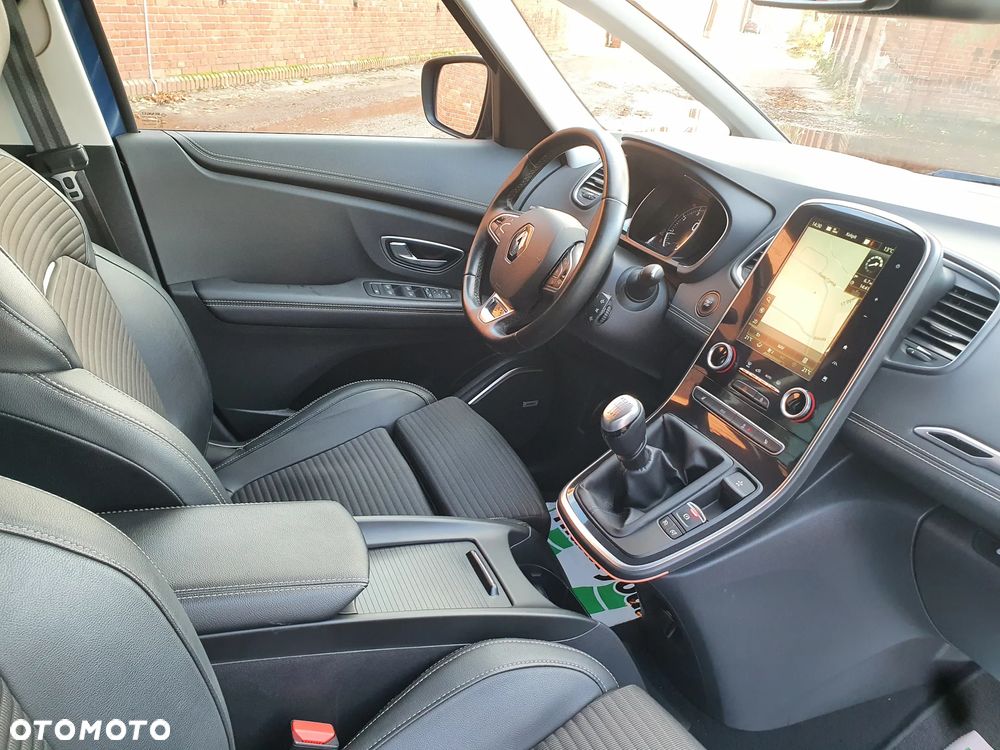 Renault Scenic 1.3 TCe FAP Intens - 10