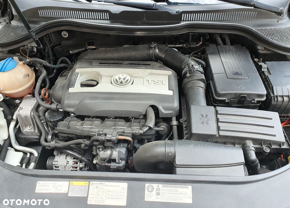 Volkswagen CC - 12