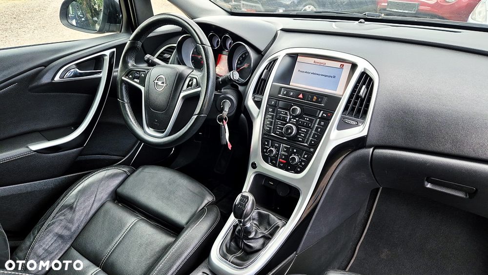 Opel Astra 1.4 T Cosmo - 39