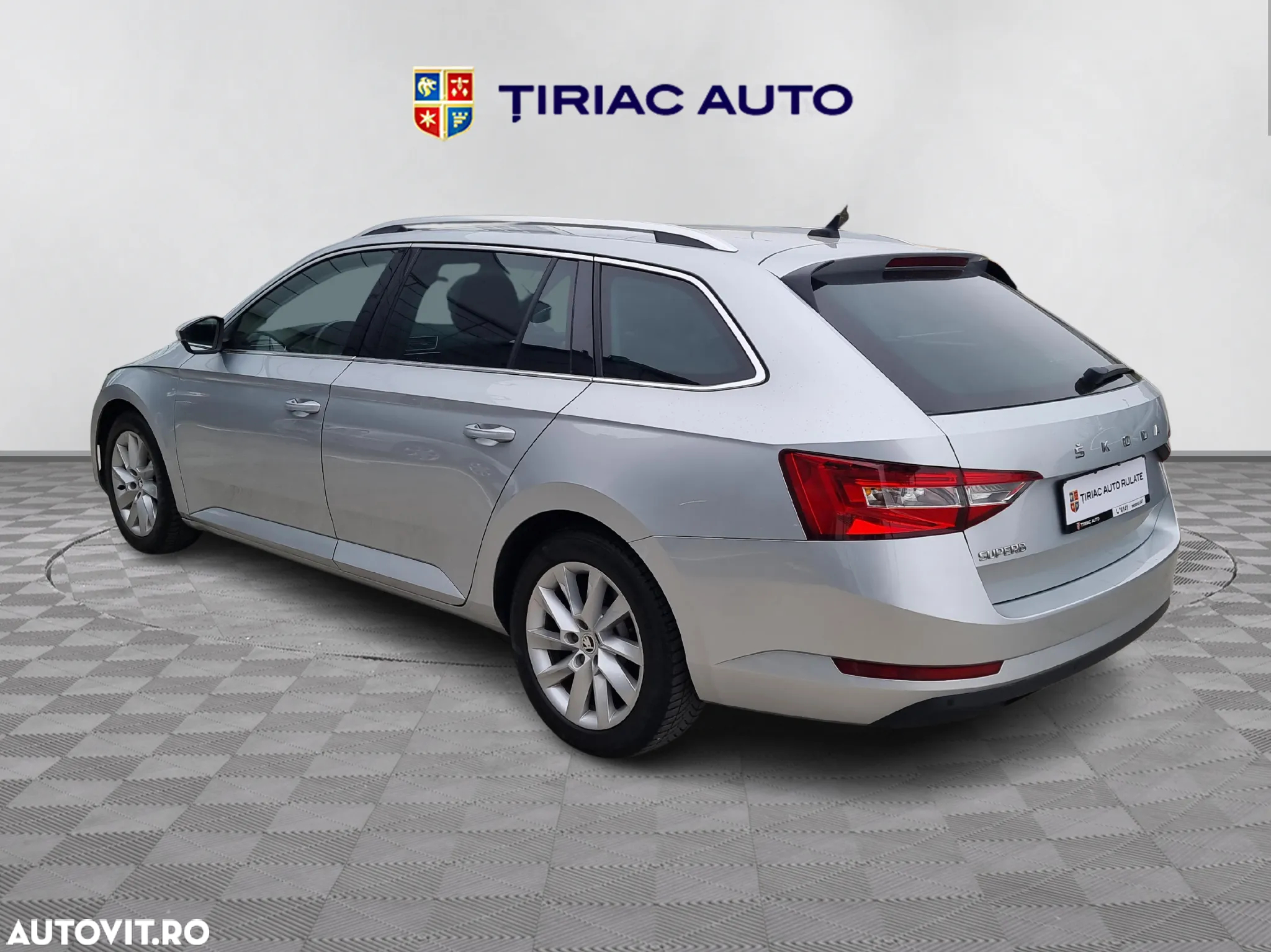 Skoda Superb Combi 1.4 TSI iV DSG Style - 4