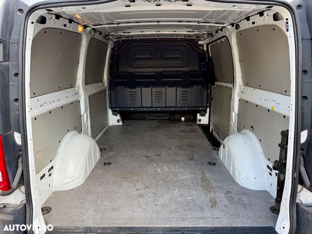Mercedes-Benz Vito - 19