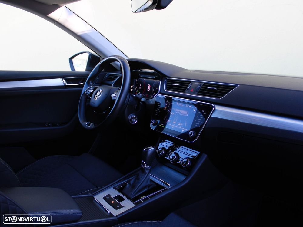 Skoda Superb Break 2.0 TDI Ambition DSG - 53