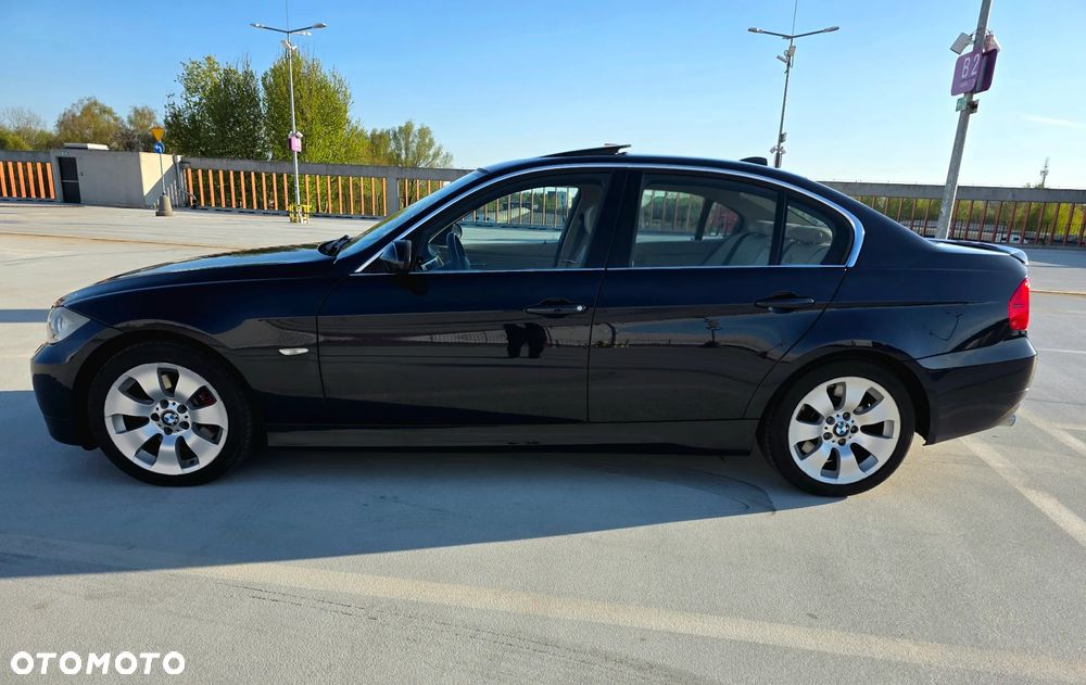 BMW Seria 3 330i - 6