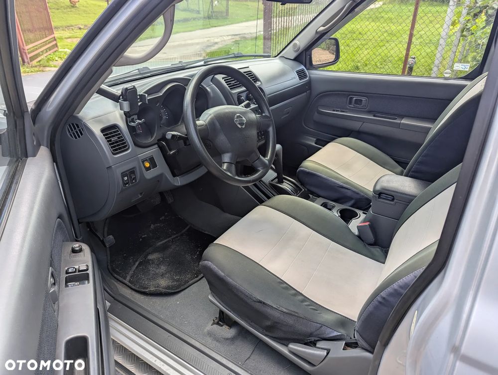 Nissan Frontier - 3