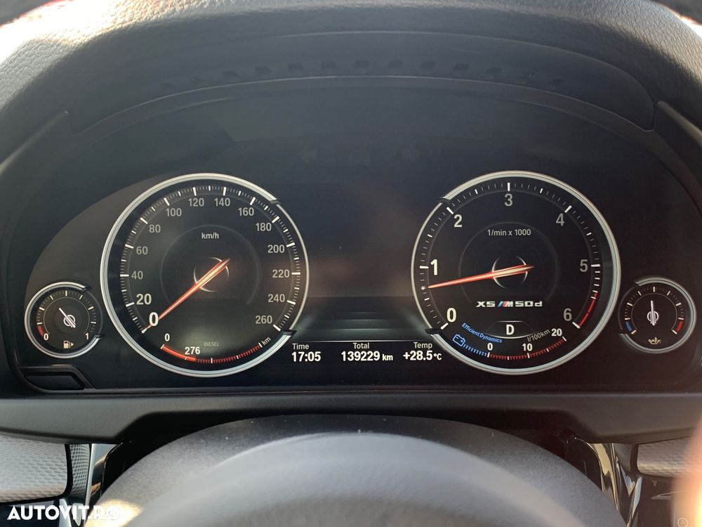 BMW X5 M M50d - 10