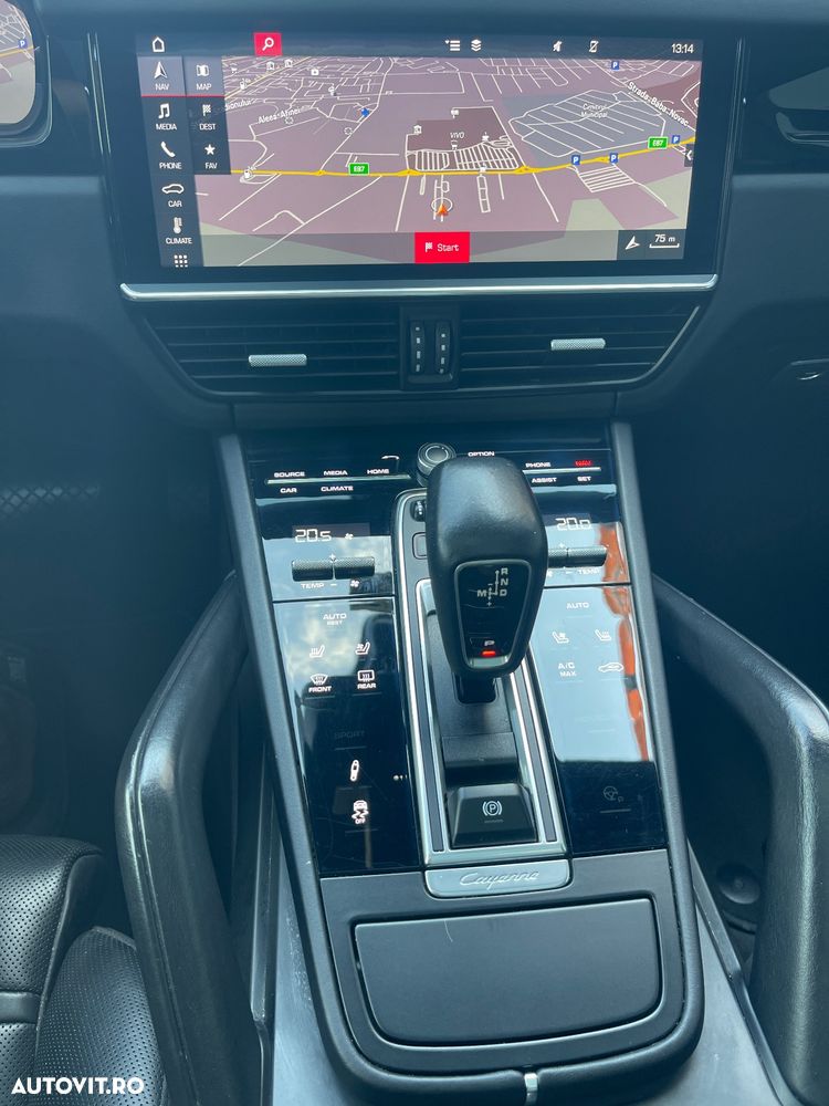 Porsche Cayenne Tiptronic S Platinum Edition - 31