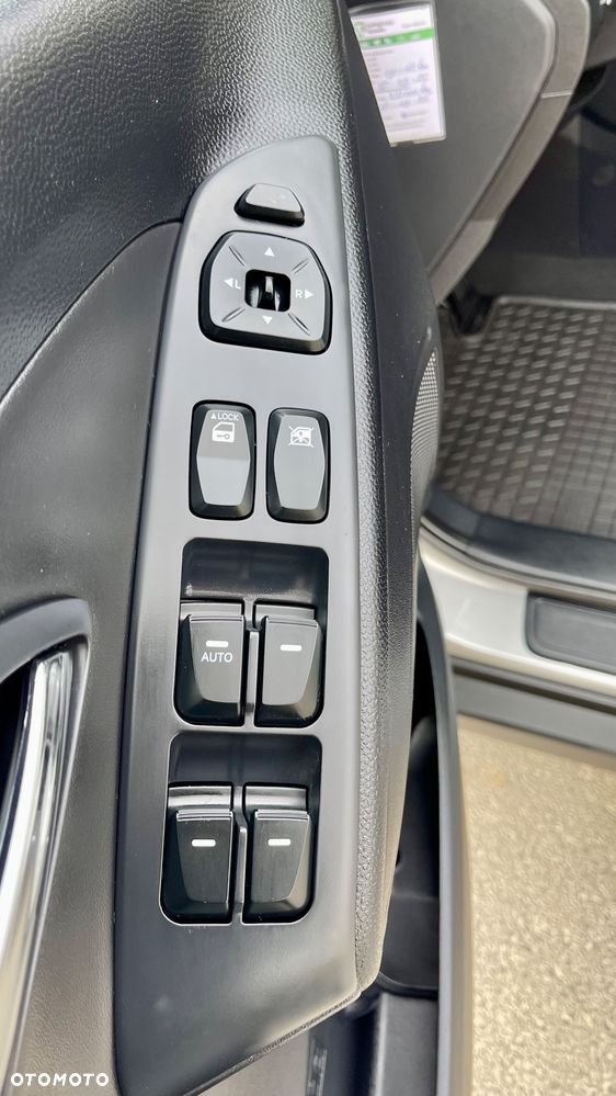 Hyundai ix35 1.6 2WD blue Comfort - 16