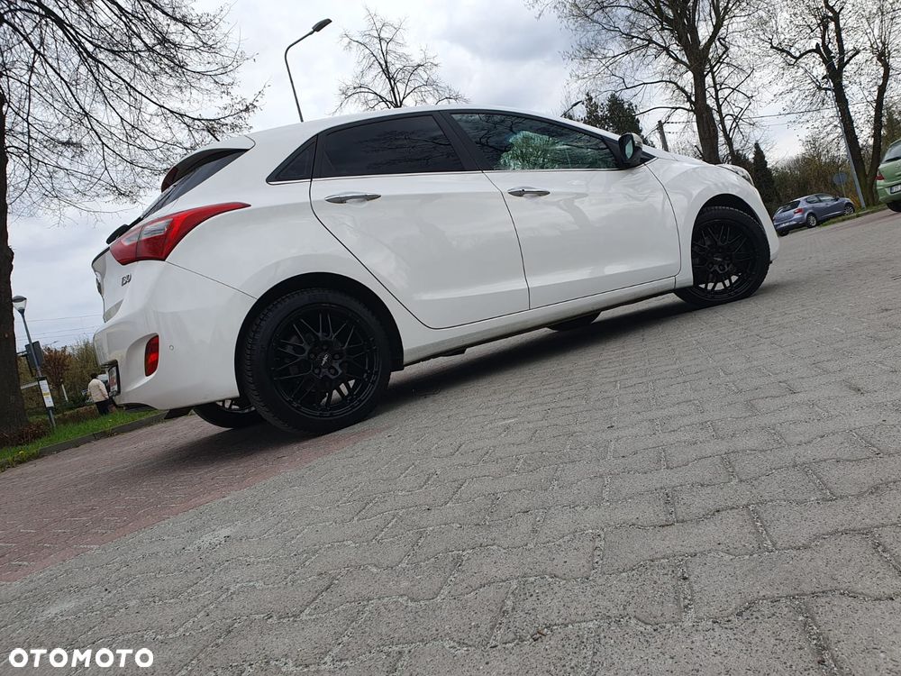 Hyundai i30 1.6 Style - 25