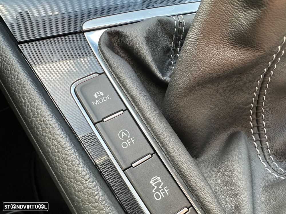 VW Golf 2.0 TDI GTD - 19