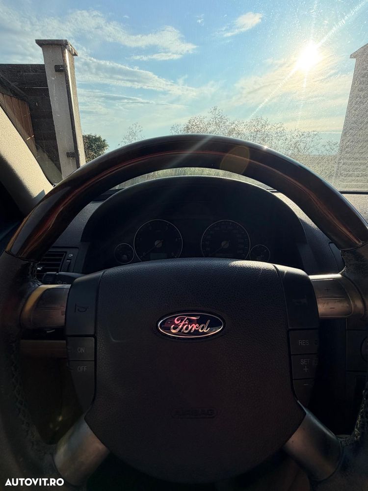 Ford Mondeo 2.0TDCi Aut. Ghia - 21
