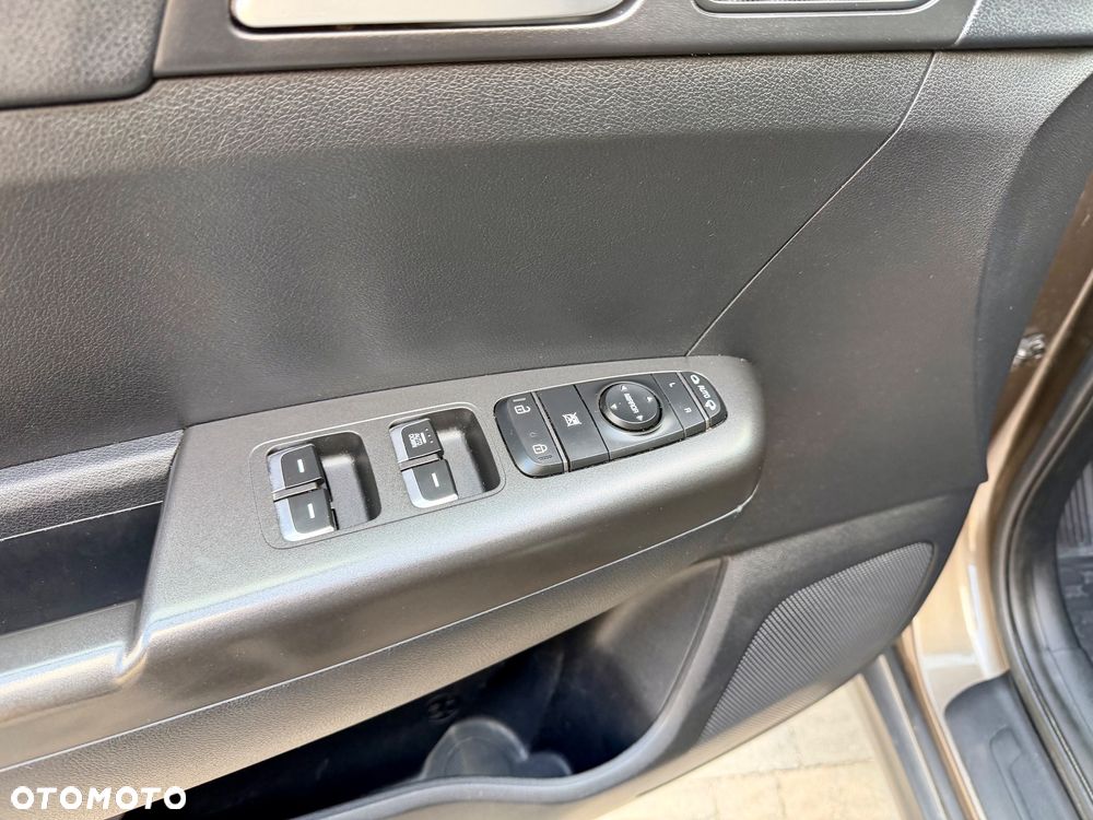 Kia Sportage 1.6 GDI L 2WD - 13