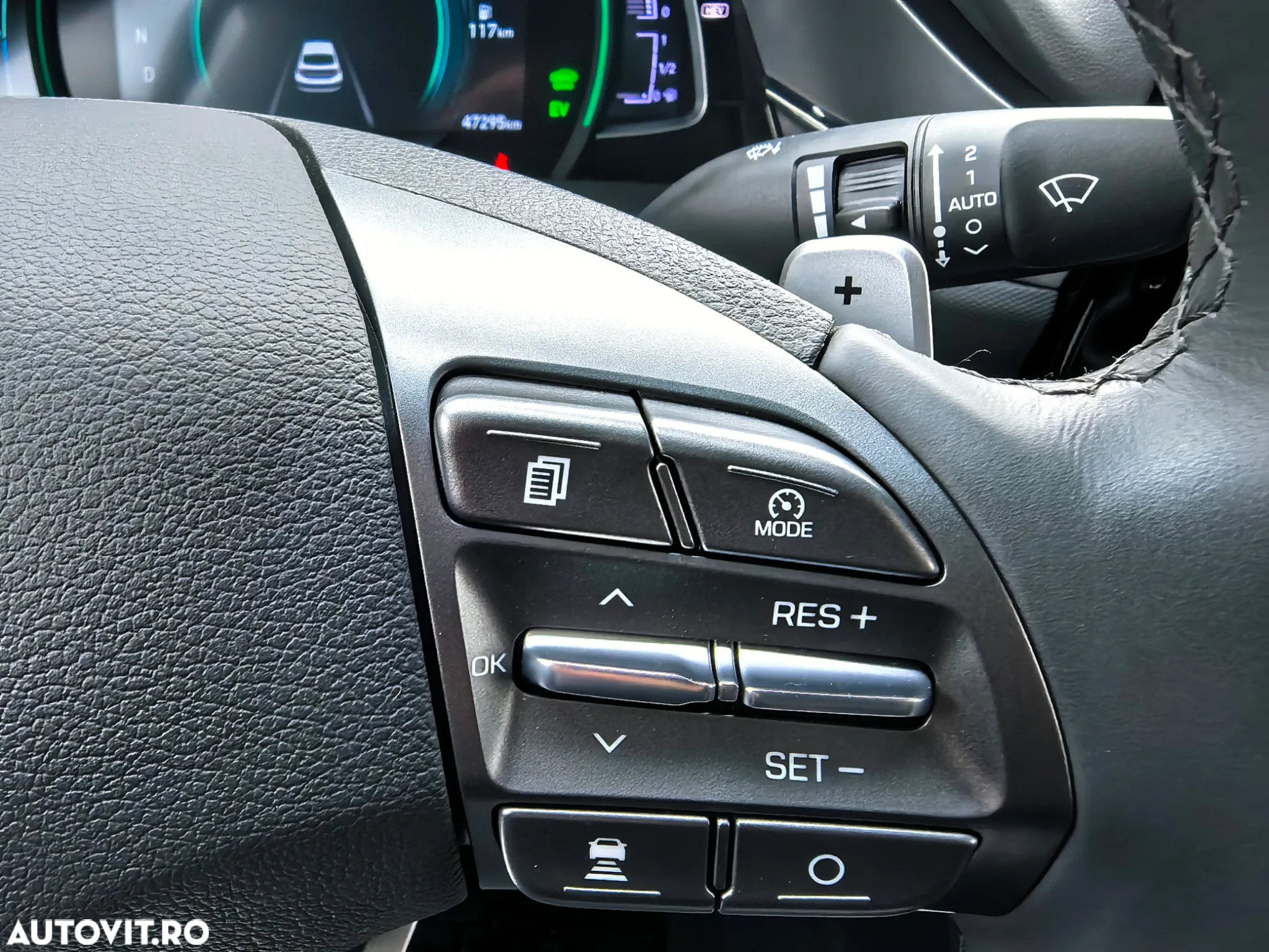Hyundai IONIQ Plug-in-Hybrid 1.6 GDI Premium - 26