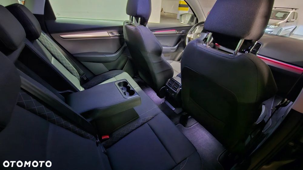 Skoda Karoq 2.0 TDI SCR 4x4 DSG Soleil - 18