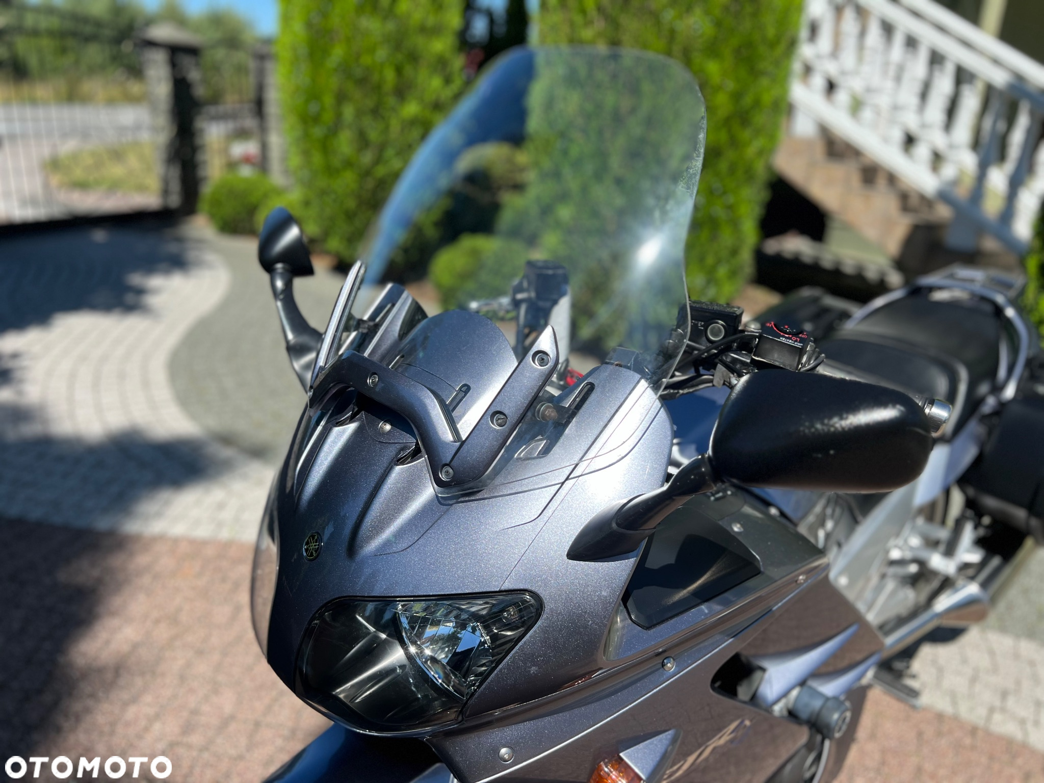 Yamaha FJR - 26