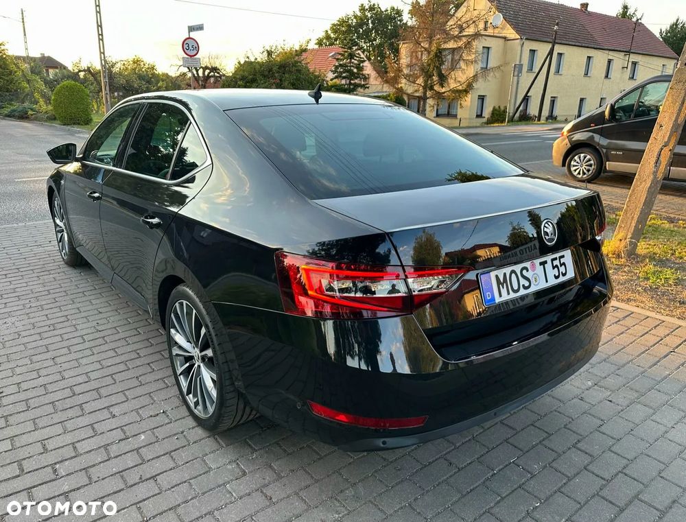 Skoda Superb 2.0 TDI DSG L&K - 7