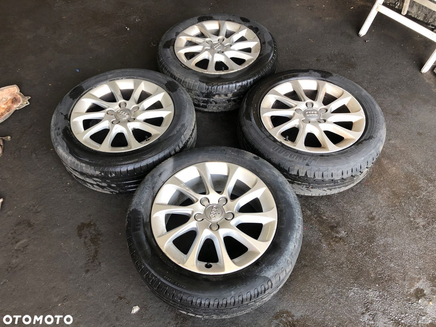 FELGI KOŁA AUDI 6.5Jx16H2 ET 46 8V0601025BM 5x112 - 1