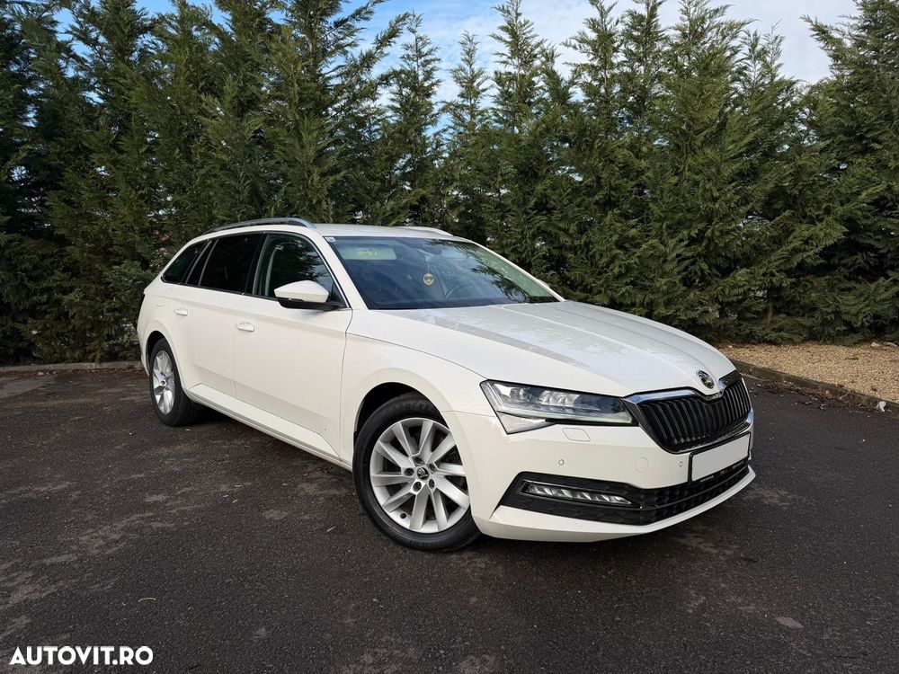 Skoda Superb 2.0 TDI DSG Premium Edition - 1