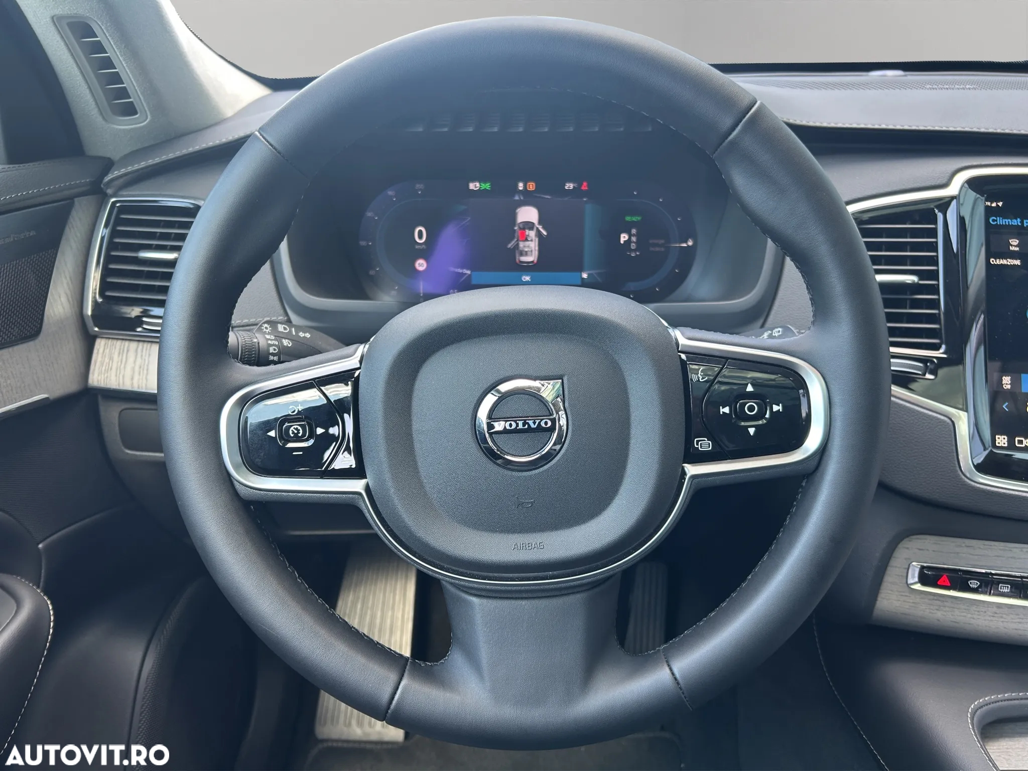 Volvo XC 90 - 10
