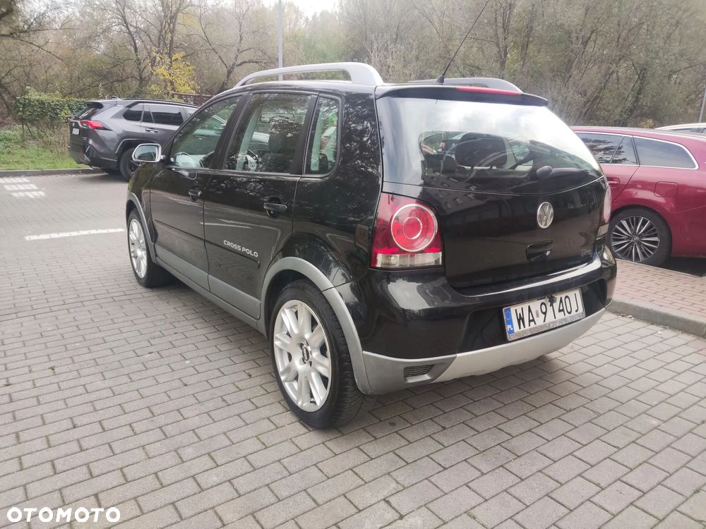 Volkswagen Polo 1.6 Automatik CrossPolo - 2