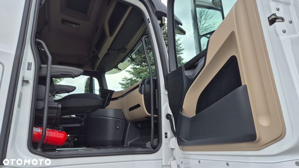 Mercedes-Benz MERCEDES-BENZ///ACTROS///BIG SPACE///1851///2020///JEDYNE 220  TYŚ KM///STANDARD///DUŻE  ZBIORNIKI///EURO6///STAN JAK NOWY - 22