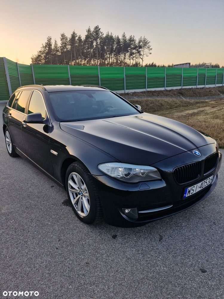 BMW Seria 5 520d - 8