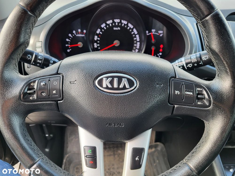 Kia Sportage 2.0 CRDI XL 2WD - 18