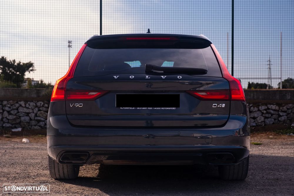 Volvo V90 2.0 D4 R-Design Geartronic - 3