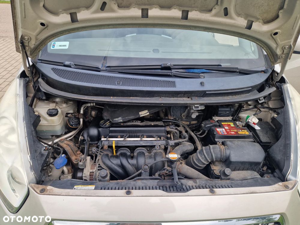 Kia Venga 1.6 M - 16
