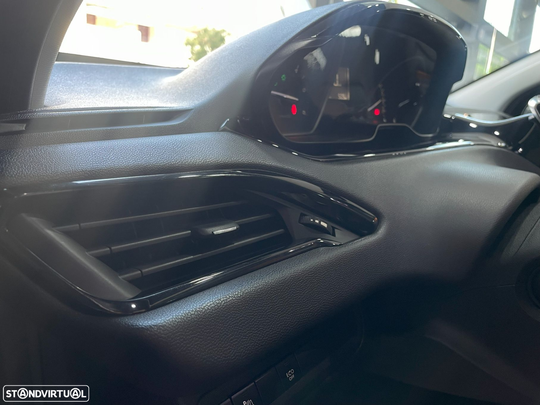 Peugeot 208 1.5 BlueHDi Signature - 31