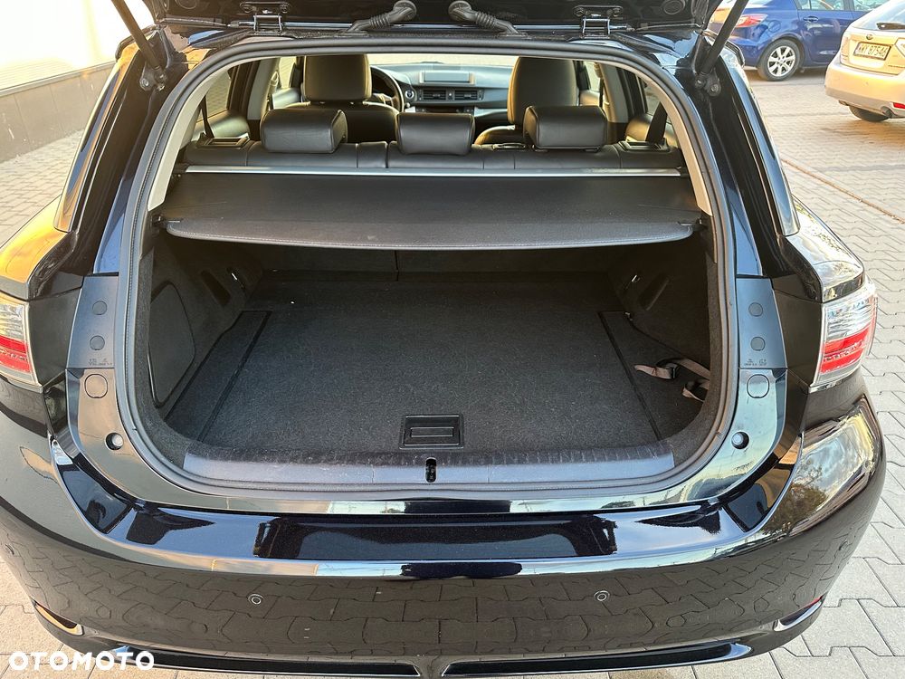 Lexus CT 200h Prestige - 18