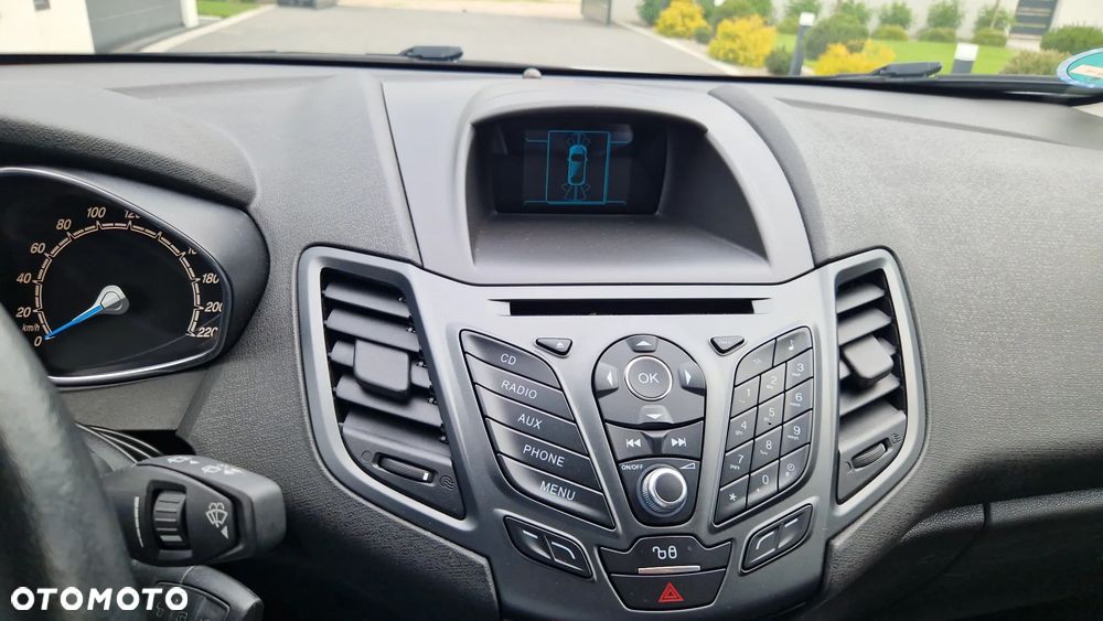 Ford Fiesta 1.0 EcoBoost Titanium - 22