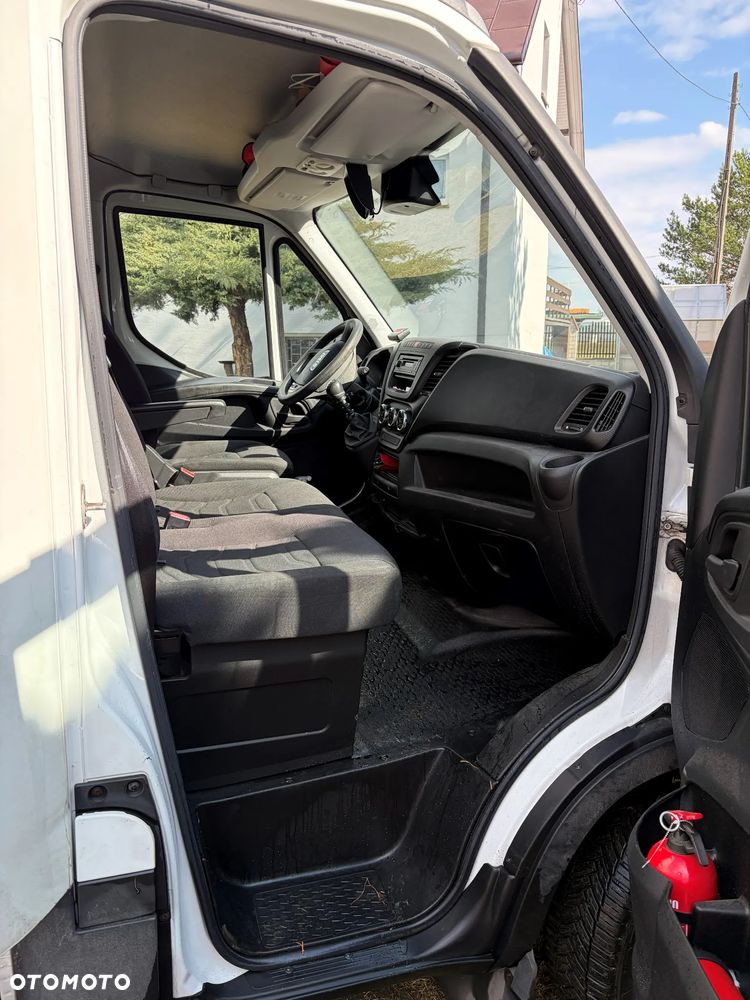 Iveco DAILY 35C15 - 9