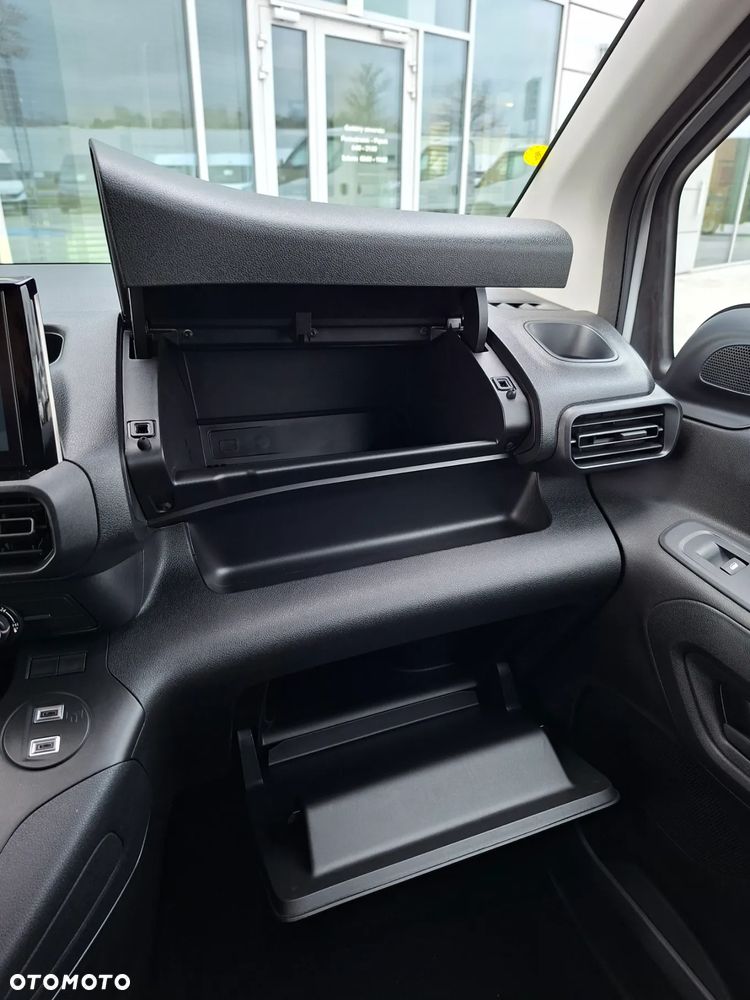 Fiat Doblo MAXI Van XL - 32