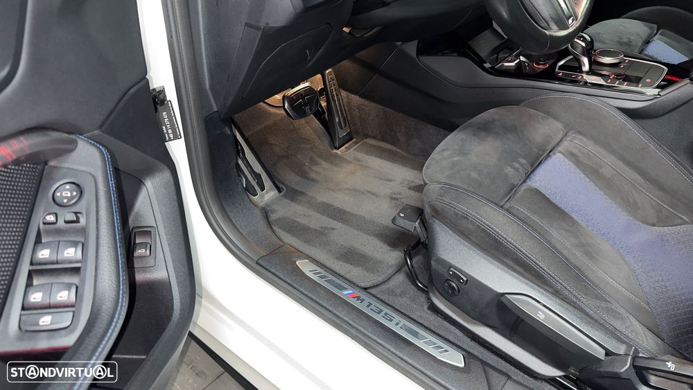 BMW M135i xDrive - 15