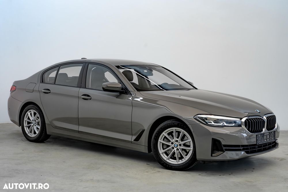 BMW Seria 5 520d AT - 8
