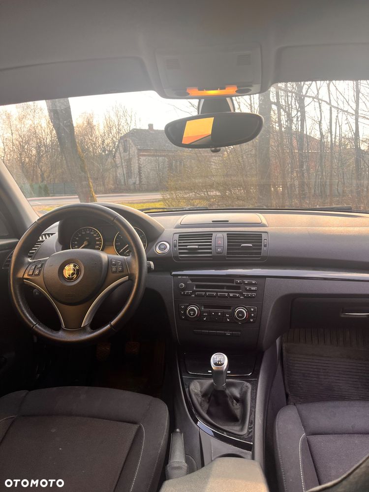 BMW Seria 1 116i - 12