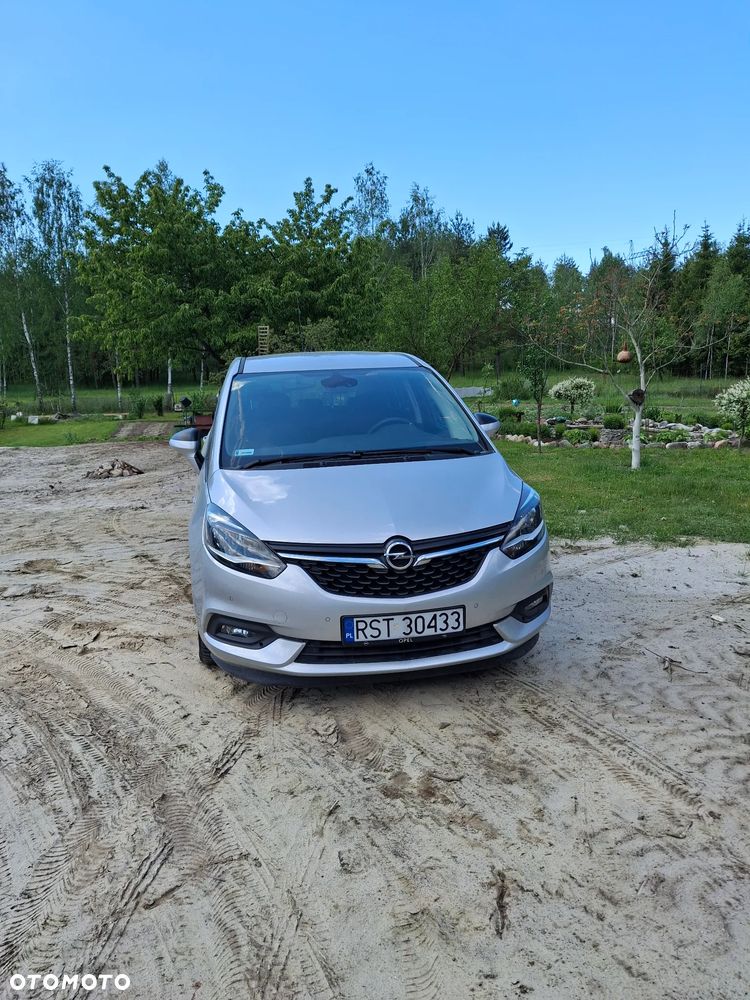 Opel Zafira - 16